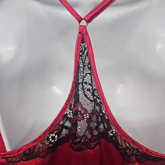 Secret Treasures Tank Cami Red Black Satin Lace Goth Whimsigoth Fairy XL - Picture 6 of 12